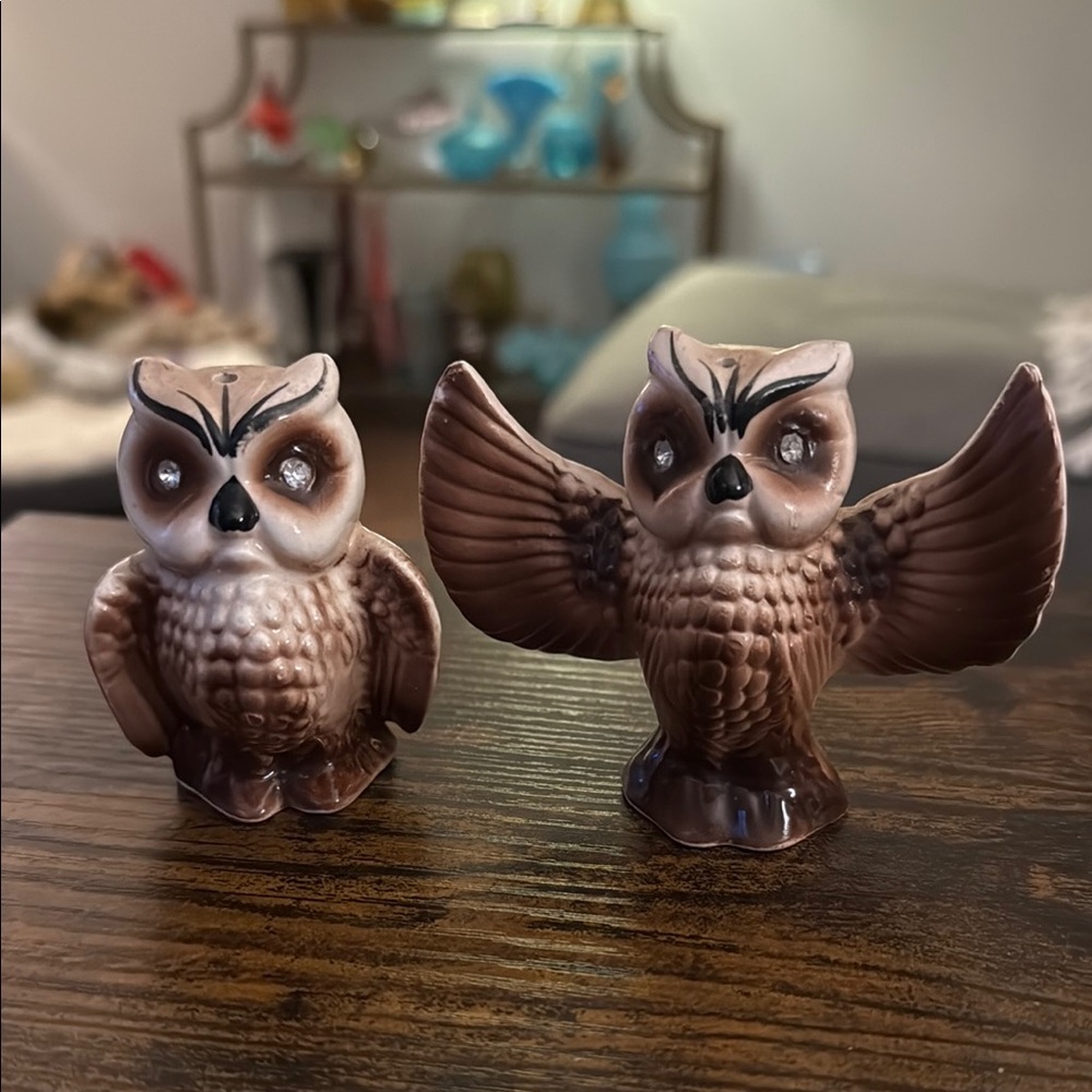 Vintage Napco owl salt and pepper shakers 60’s 70’s